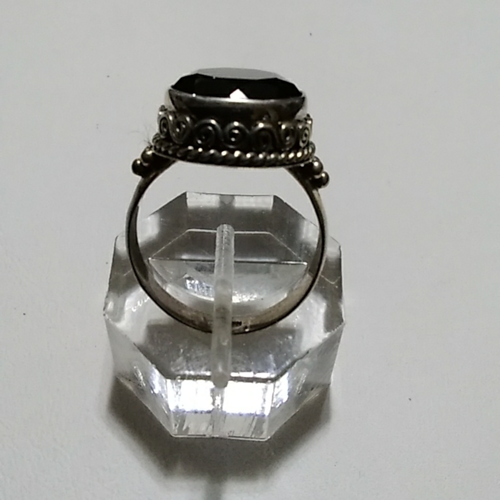 Spinel Ring - image 5